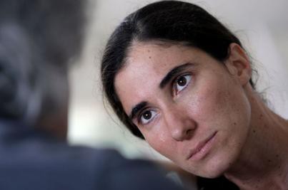 Blogueira cubana é uma impostora, diz francês