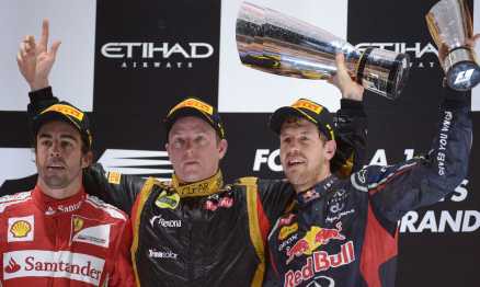 Terceiro em Abu Dhabi, Vettel está próximo do tri