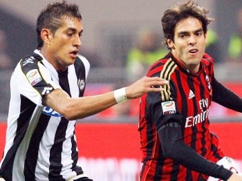 Kaká comemora volta aos gramados, mas avisa: 'Ainda estou fora de ritmo'