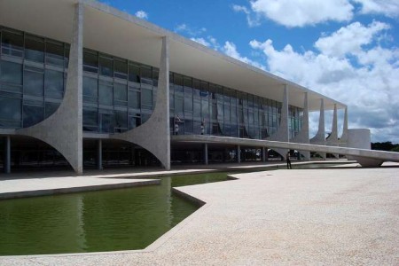 Governo fecha o cerco contra traições dentro do Planalto