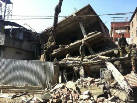 Terremoto atinge a Índia e deixa mortos